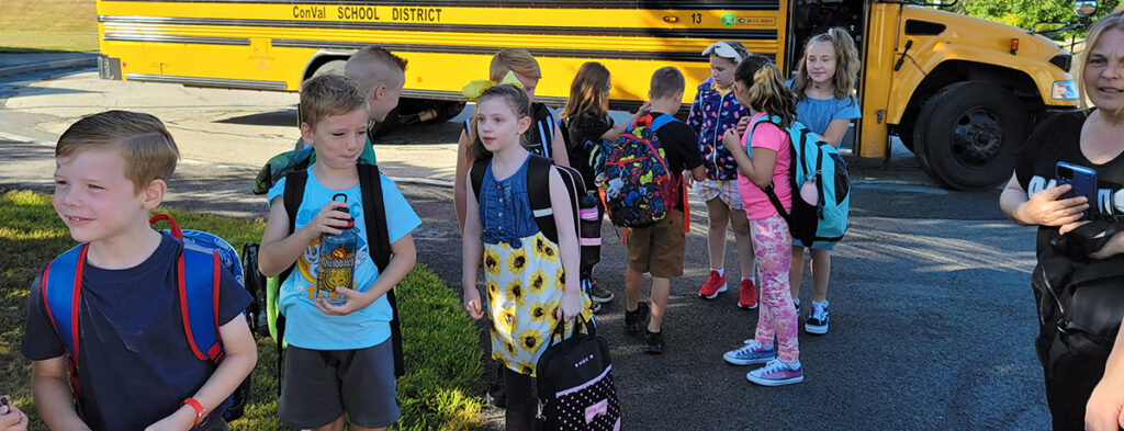 Featured image of article: Students Arrive For First Day Of School